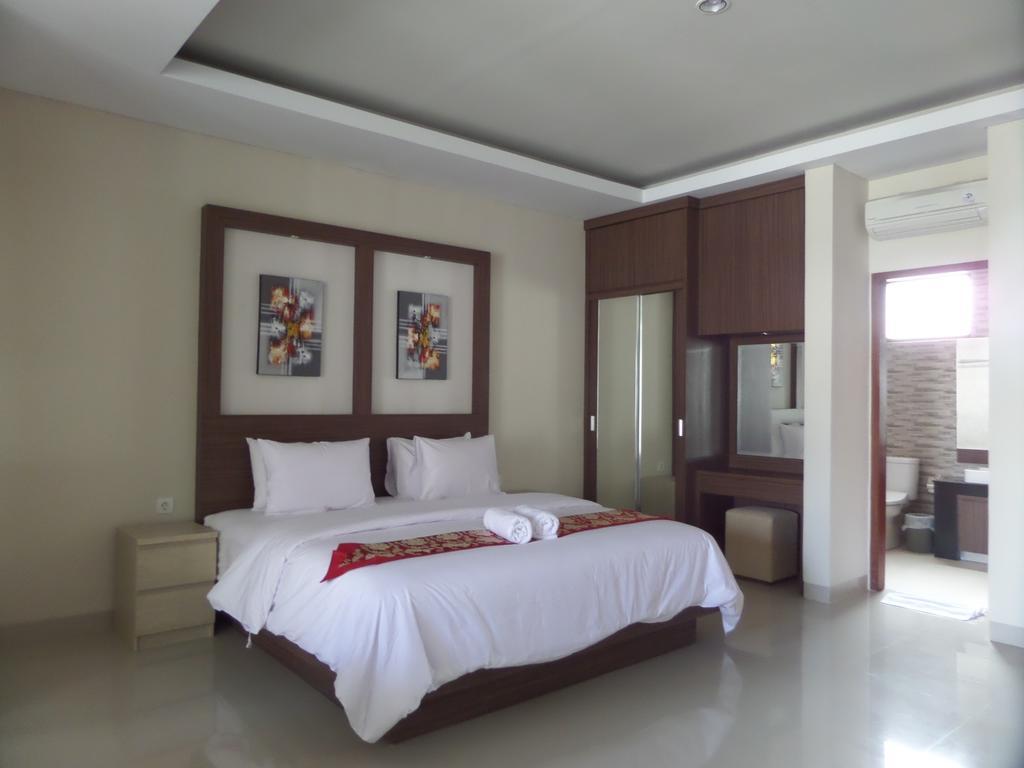 Royal Majesty Villas Kuta Lombok Buitenkant foto