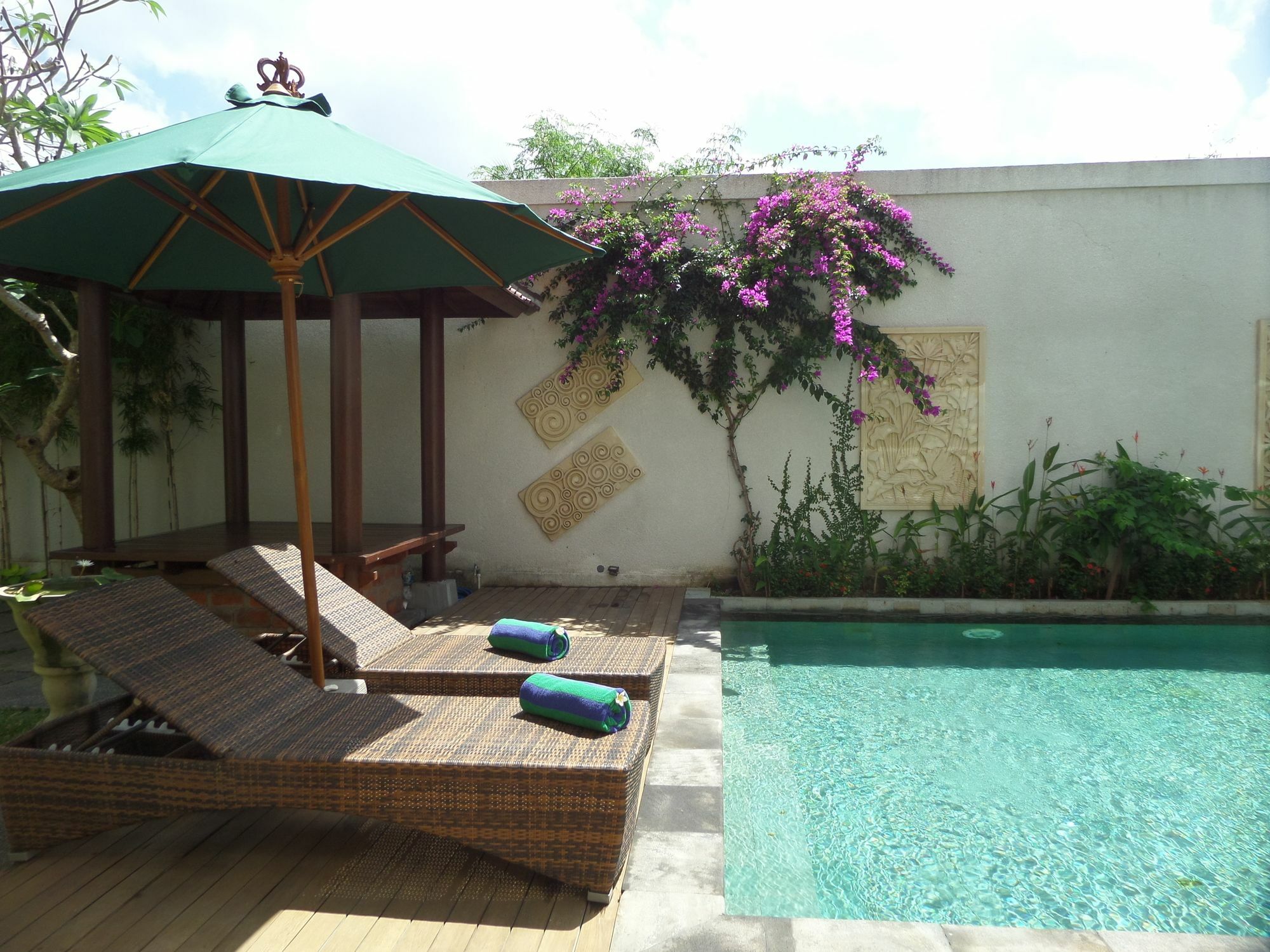 Royal Majesty Villas Kuta Lombok Buitenkant foto