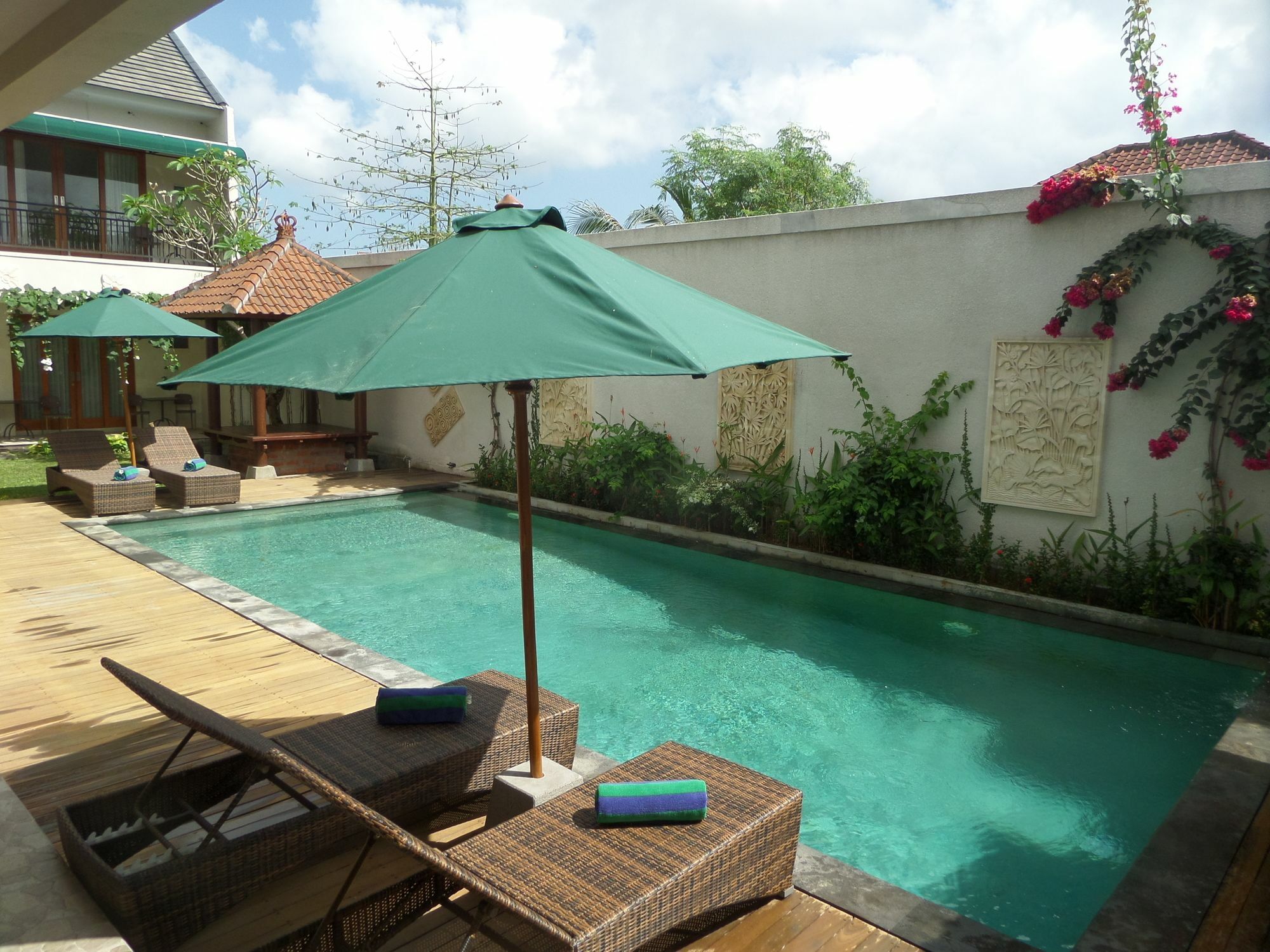 Royal Majesty Villas Kuta Lombok Buitenkant foto